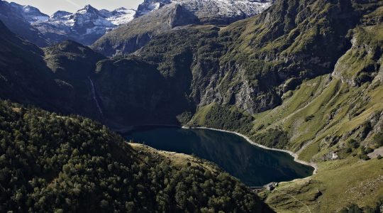 Le lac d’Oô a une capacité de 15 millions de m3, dont 8 millions peuvent être mobilisés pour le soutien d’étiage de la Garonne ©Taillefer/SMEAG